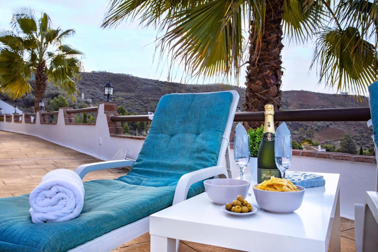 Holiday Home El Encinar Alcaucin Bagian luar foto