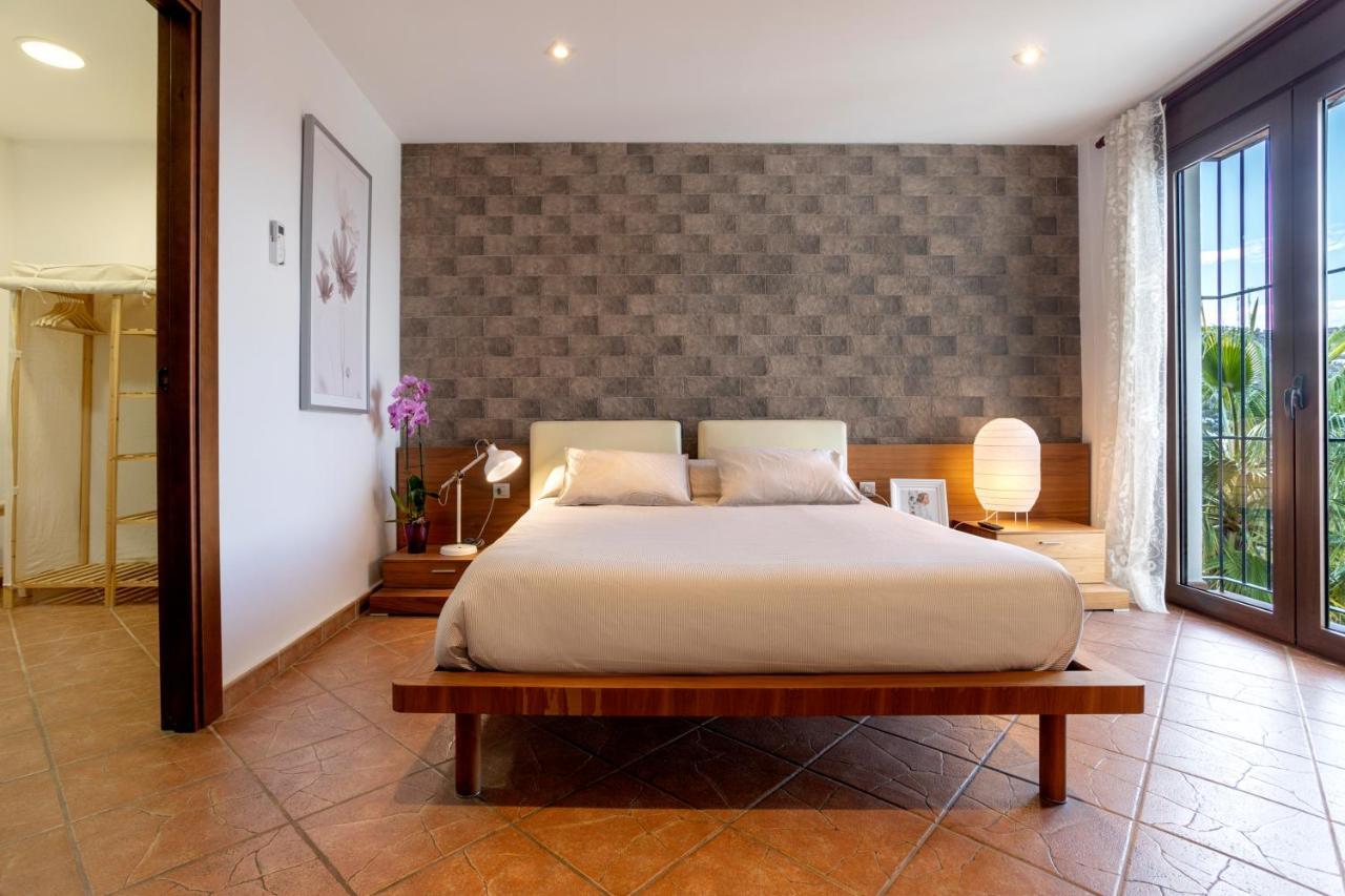 Holiday Home El Encinar Alcaucin Bagian luar foto